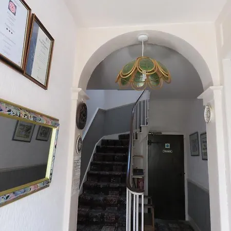 Kilna Guest house 3*
